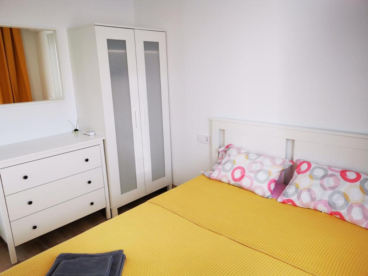 Sunnyspainholidays Apartments Малага Екстериор снимка