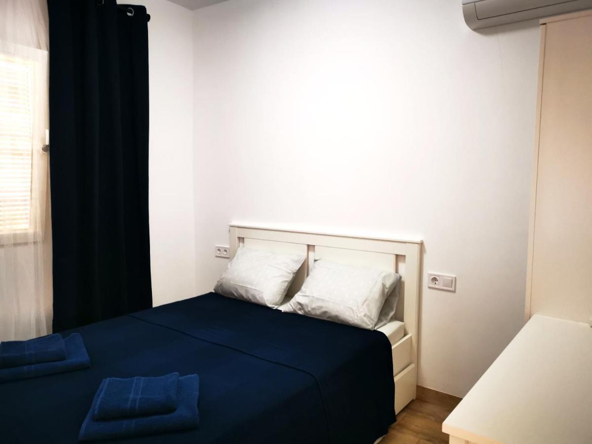 Sunnyspainholidays Apartments Малага Екстериор снимка